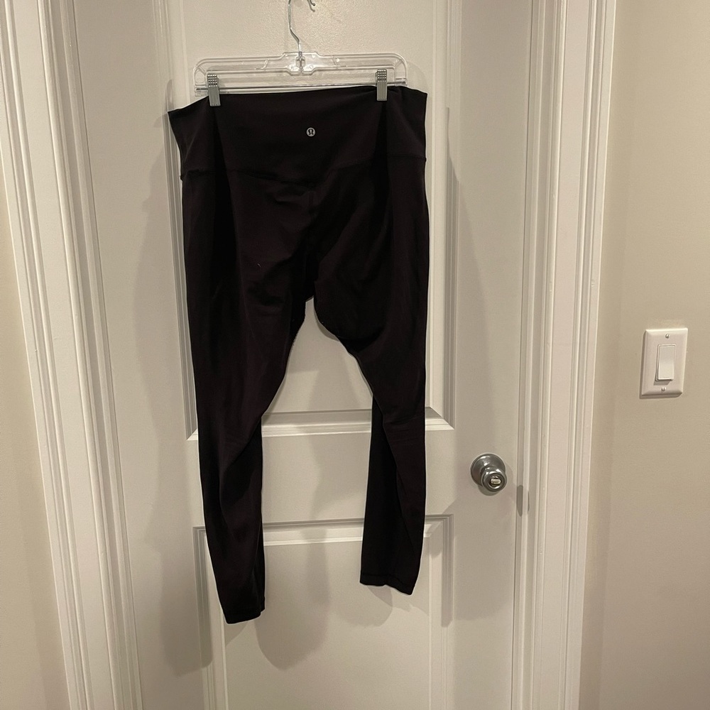 lululemon black align leggings in a women’s size 14